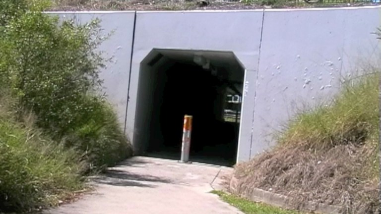 tunnel-2011-